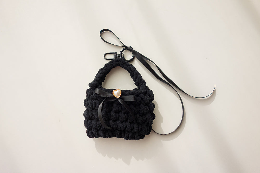 유아뷰 Heart-knitting pouch keyring