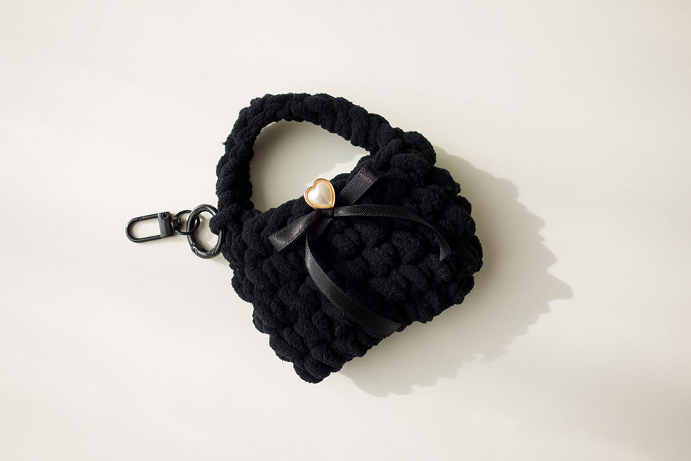 유아뷰 Heart-knitting pouch keyring