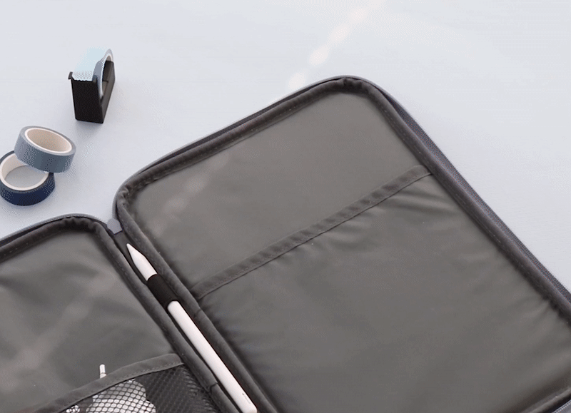 Iconic Conttony Ipad Pouch (11 inch)