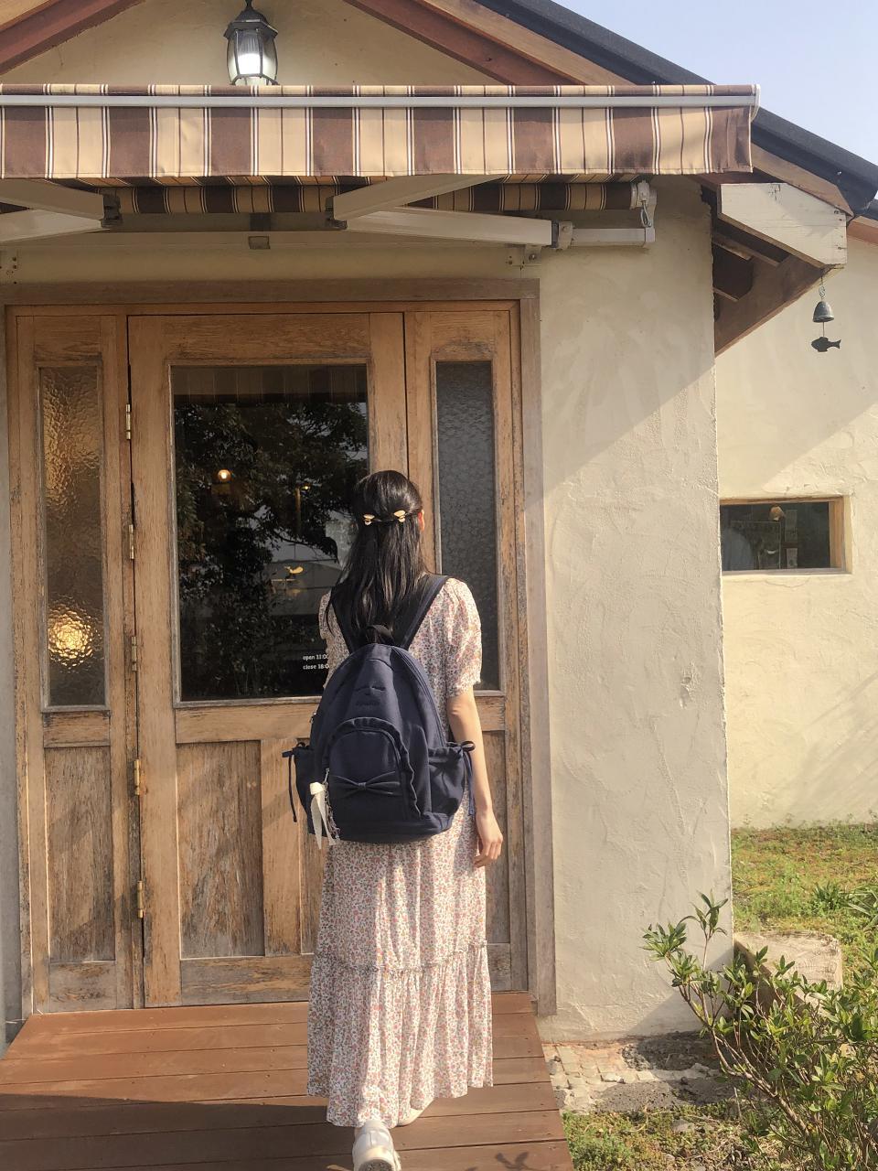 Ovuni Ruffle Ribbon Backpack_ Vintage Navy