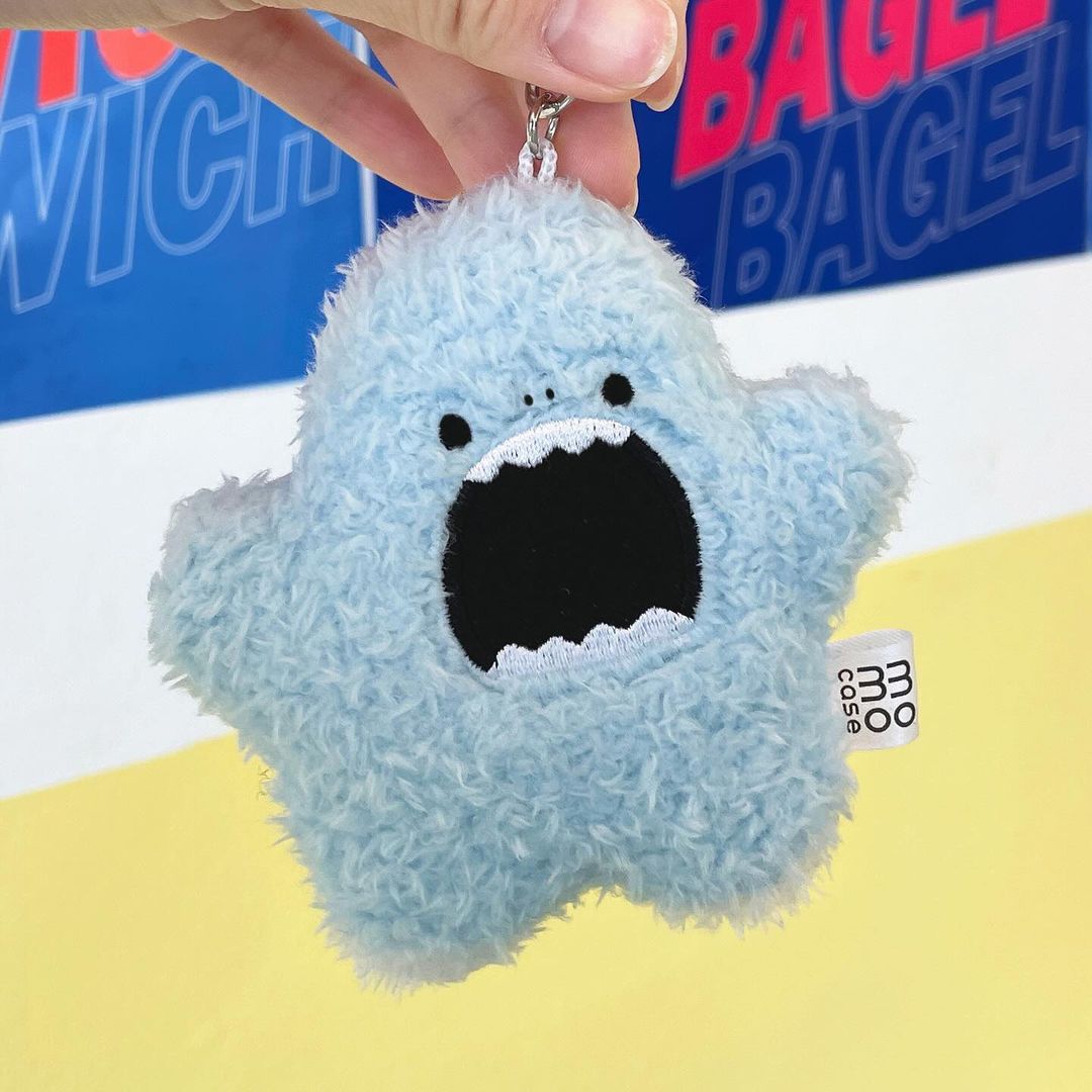 Momocase Baby doll/keyring ○ 003 Jaw 鯊魚