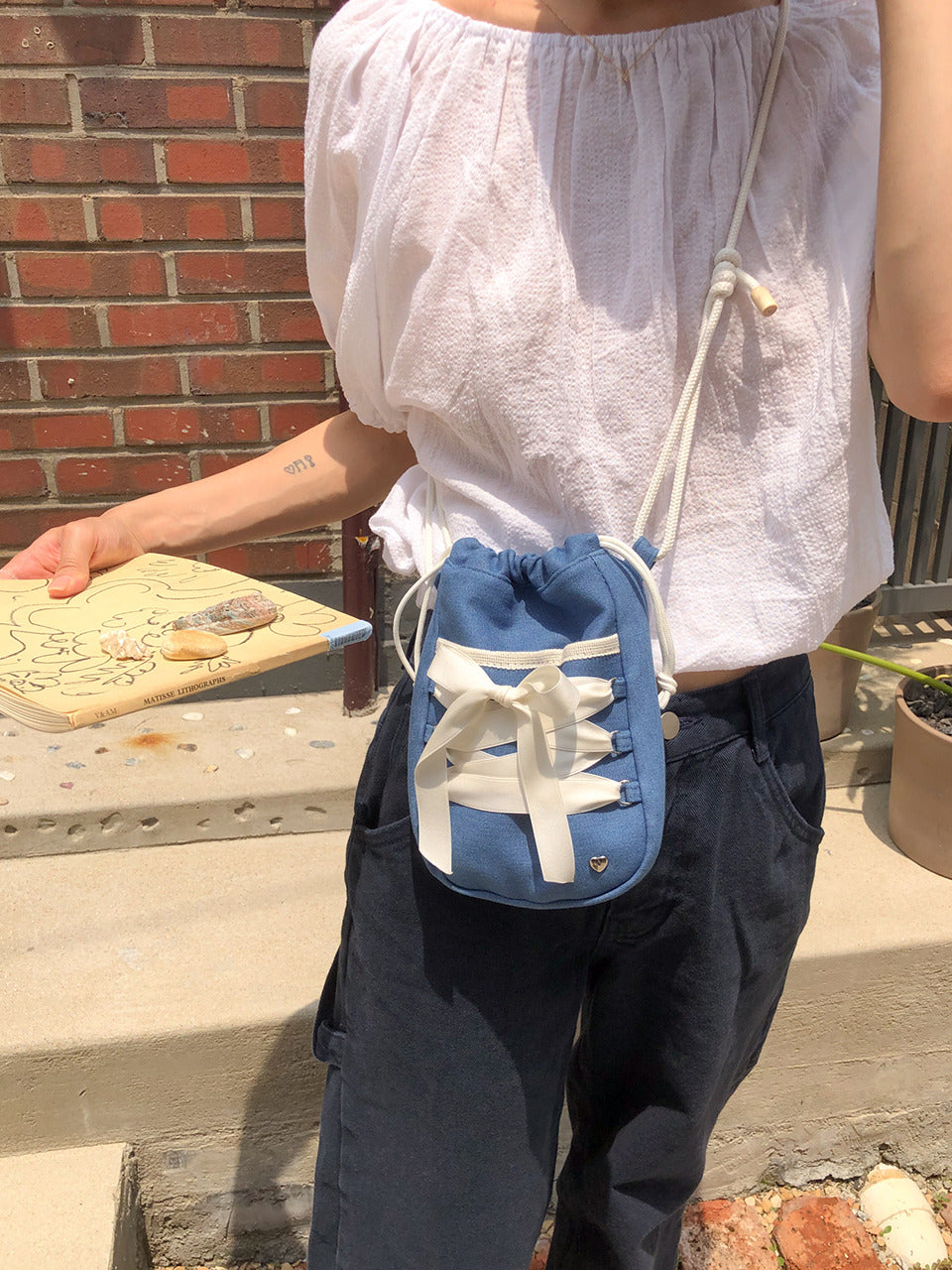 Ovuni Mini Sneaker Ribbon Bag (Nylon) - 3色