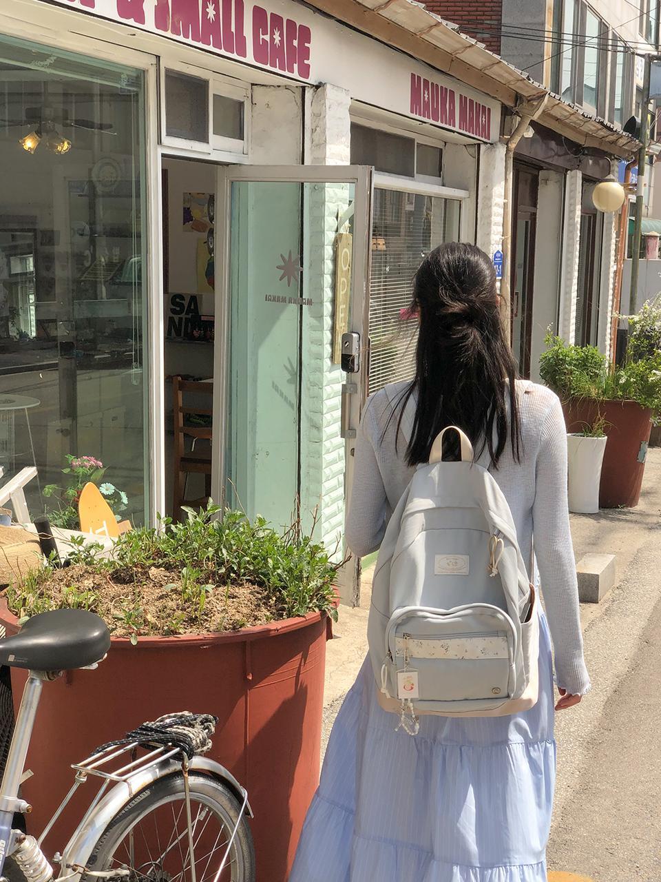 Ovuni Bon Voyage Backpack - Pastel blue