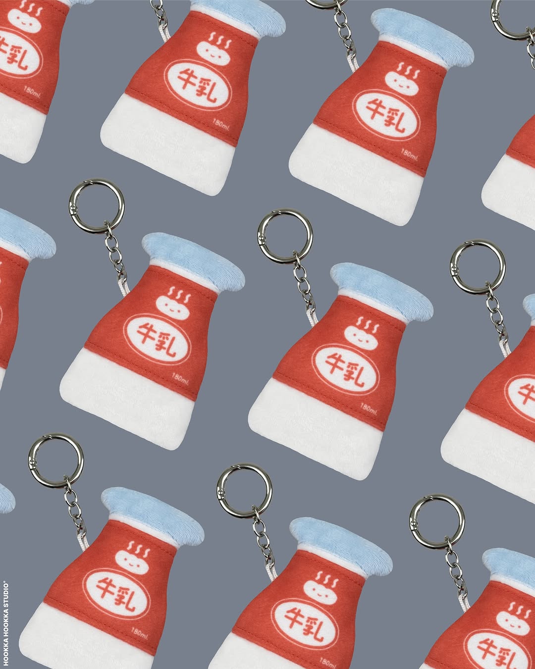Hookka Hookka Studio Soft Fluffy Keyring -Glass bottle milk