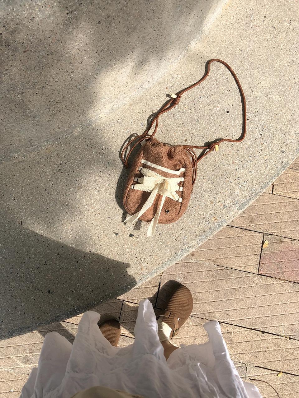 NEW! Ovuni Mini Sneaker Ribbon Bag (Dumble) - 3色