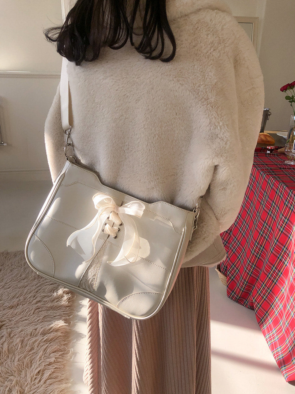 Ovuni Bustier Ribbon Bag - Ivory