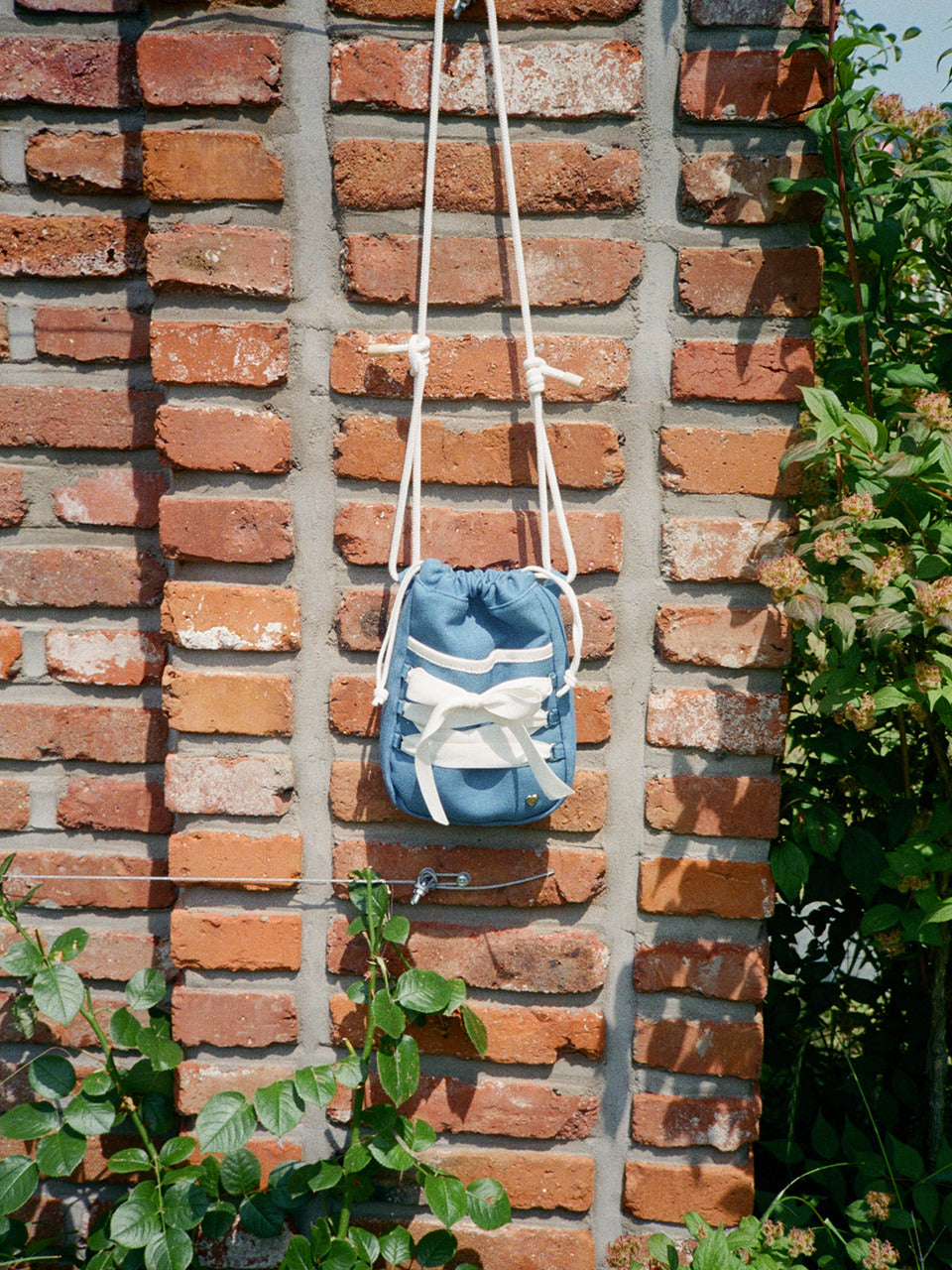 Ovuni Mini Sneaker Ribbon Bag (Nylon) - 3色