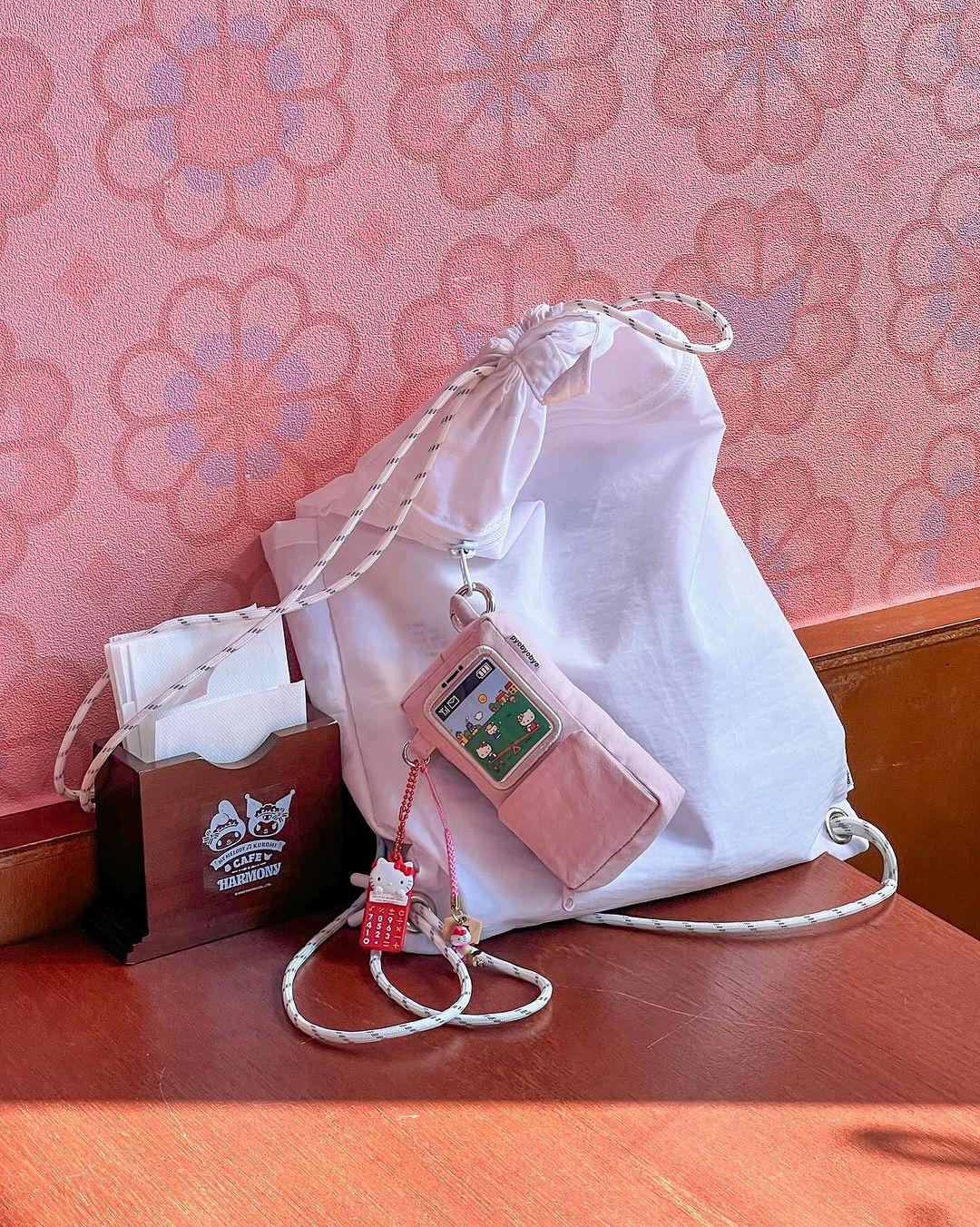 Pyobyobyo 여보세요 Hello! Pouch