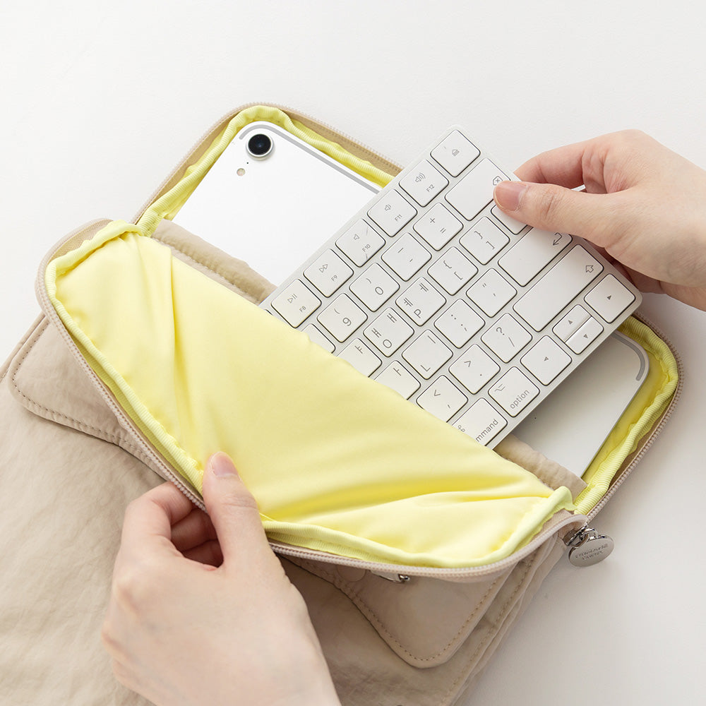 Romane 365 Pocket Ipad Pouch (11 inch)
