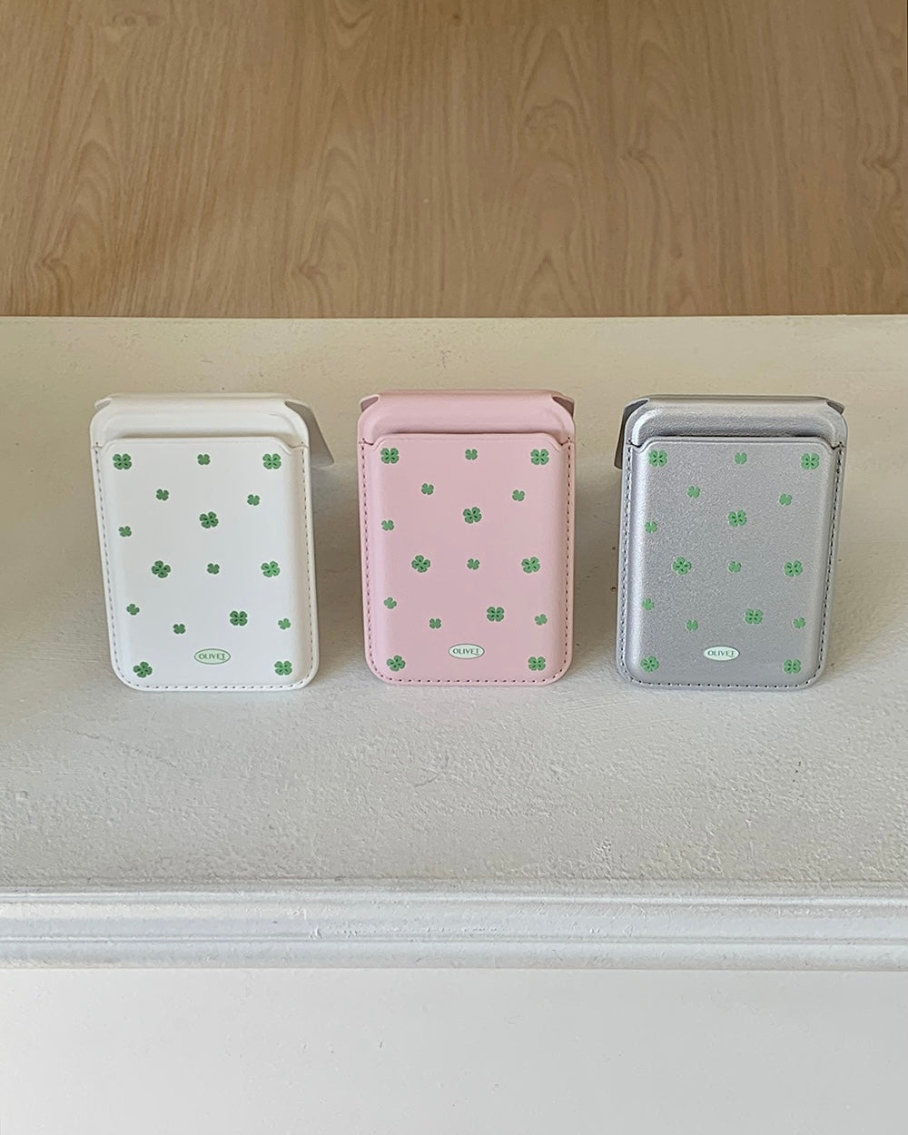 Olivet clover pattern magsafe stand wallet (3色)