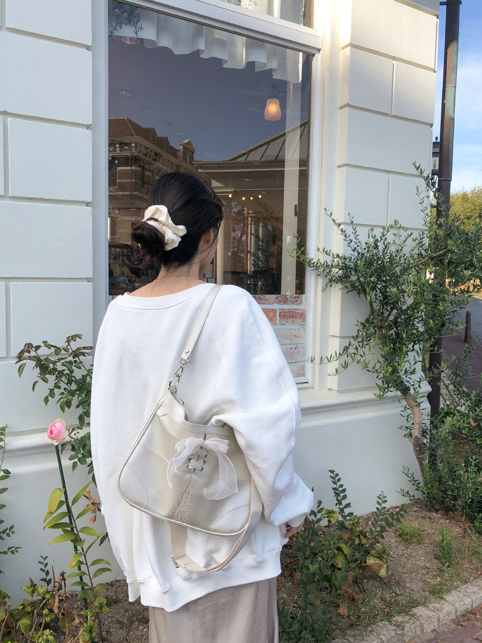 Ovuni Bustier Ribbon Bag - Ivory