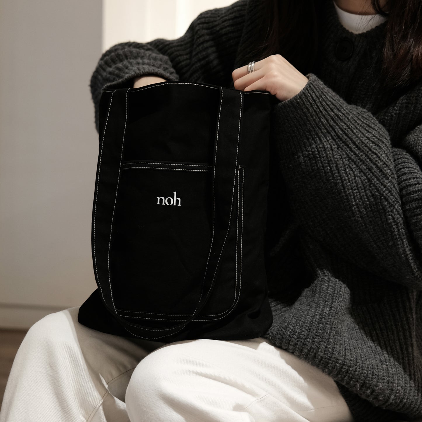 NOH Stitch book bag (Black/Ivory)