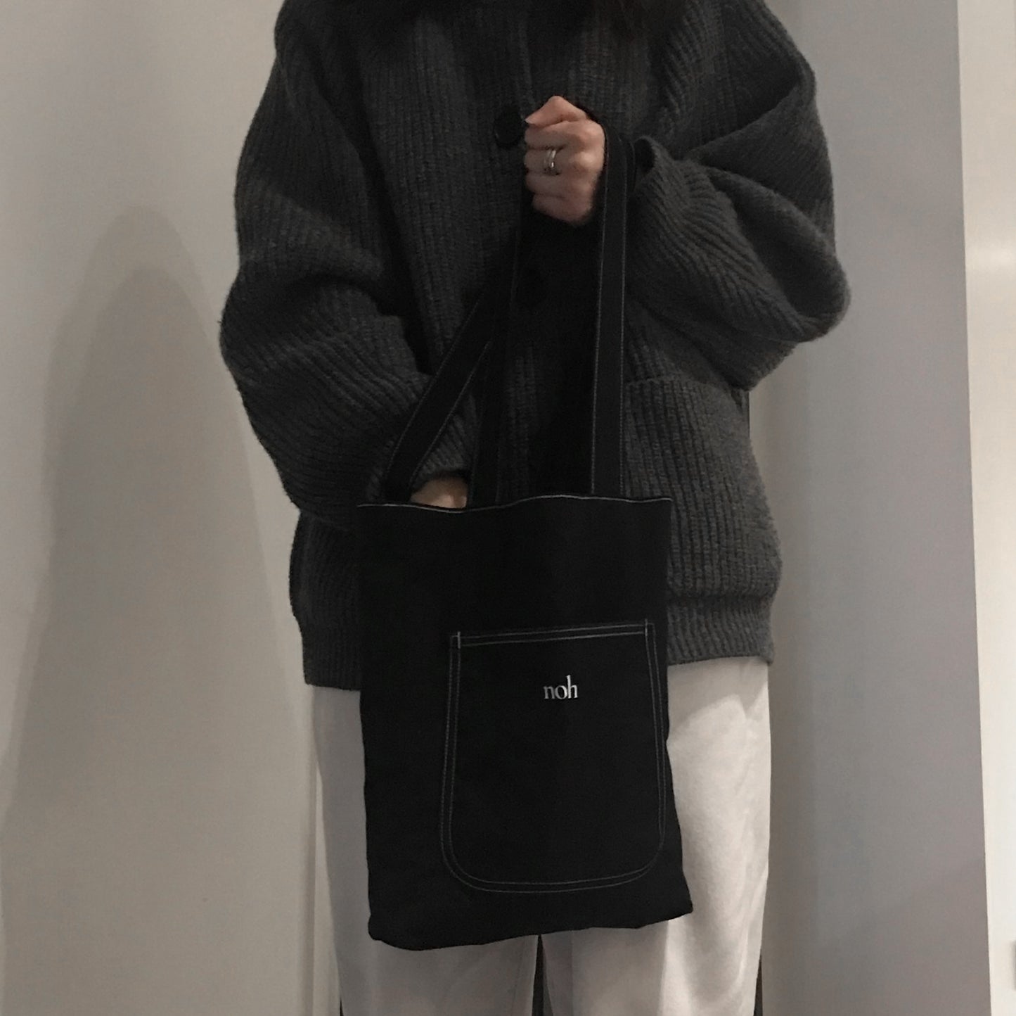 NOH Stitch book bag (Black/Ivory)