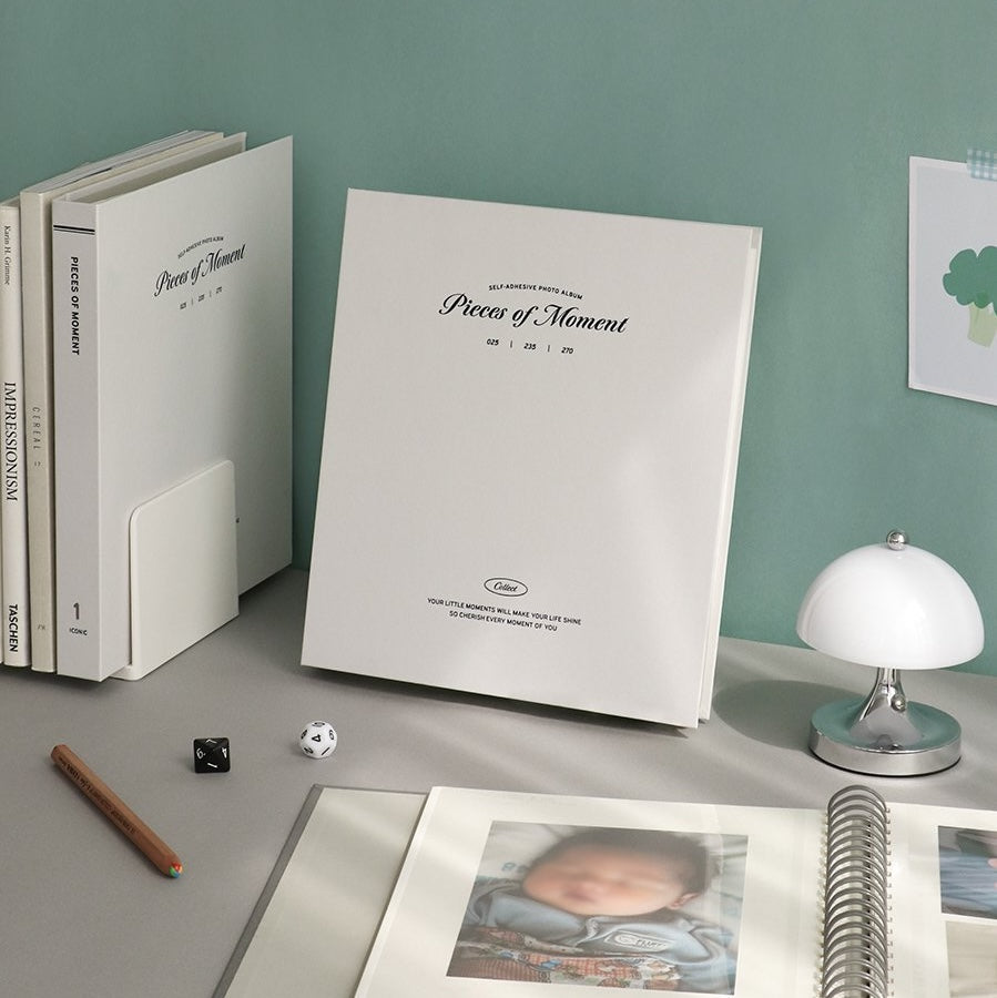 Iconic Pieces Of Moment Sticking Album (6色)