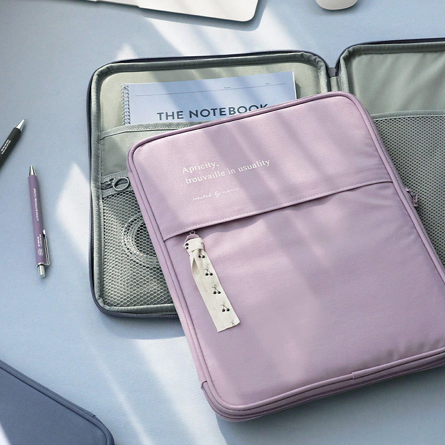 Iconic Conttony Laptop Pouch (13 inch)