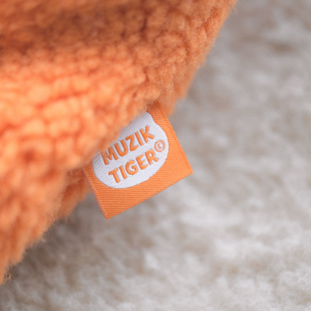 Muzik Tiger Fluffy Square Pouch (2色)