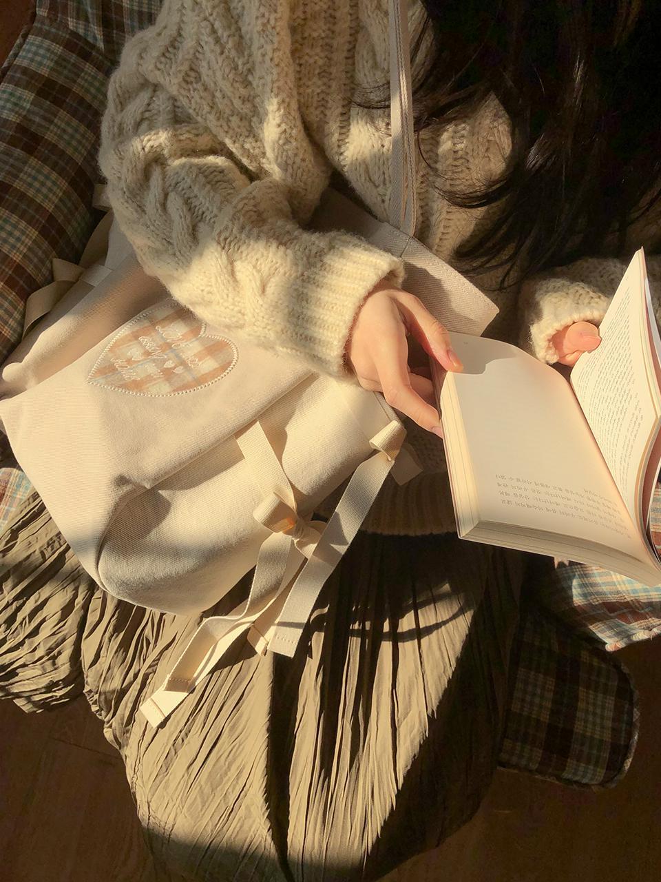 Ovuni A letter bag_beige