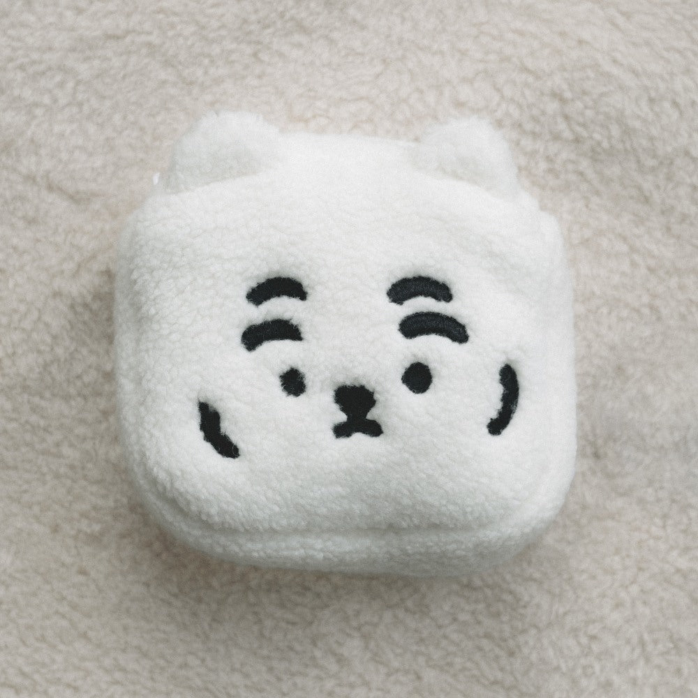 Muzik Tiger Fluffy Square Pouch (2色)