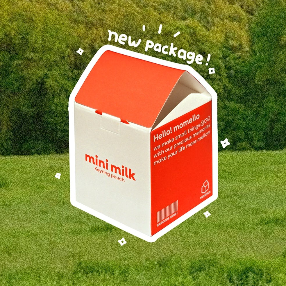 Momello Strawberry Mini Milk Keyring Pouch