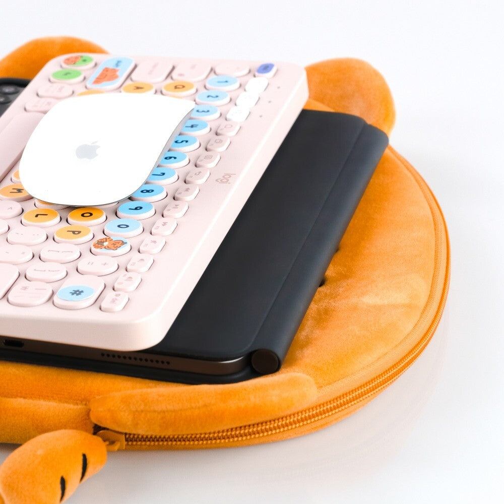 Muzik Tiger Flat Tiger Tablet Pouch (Large)