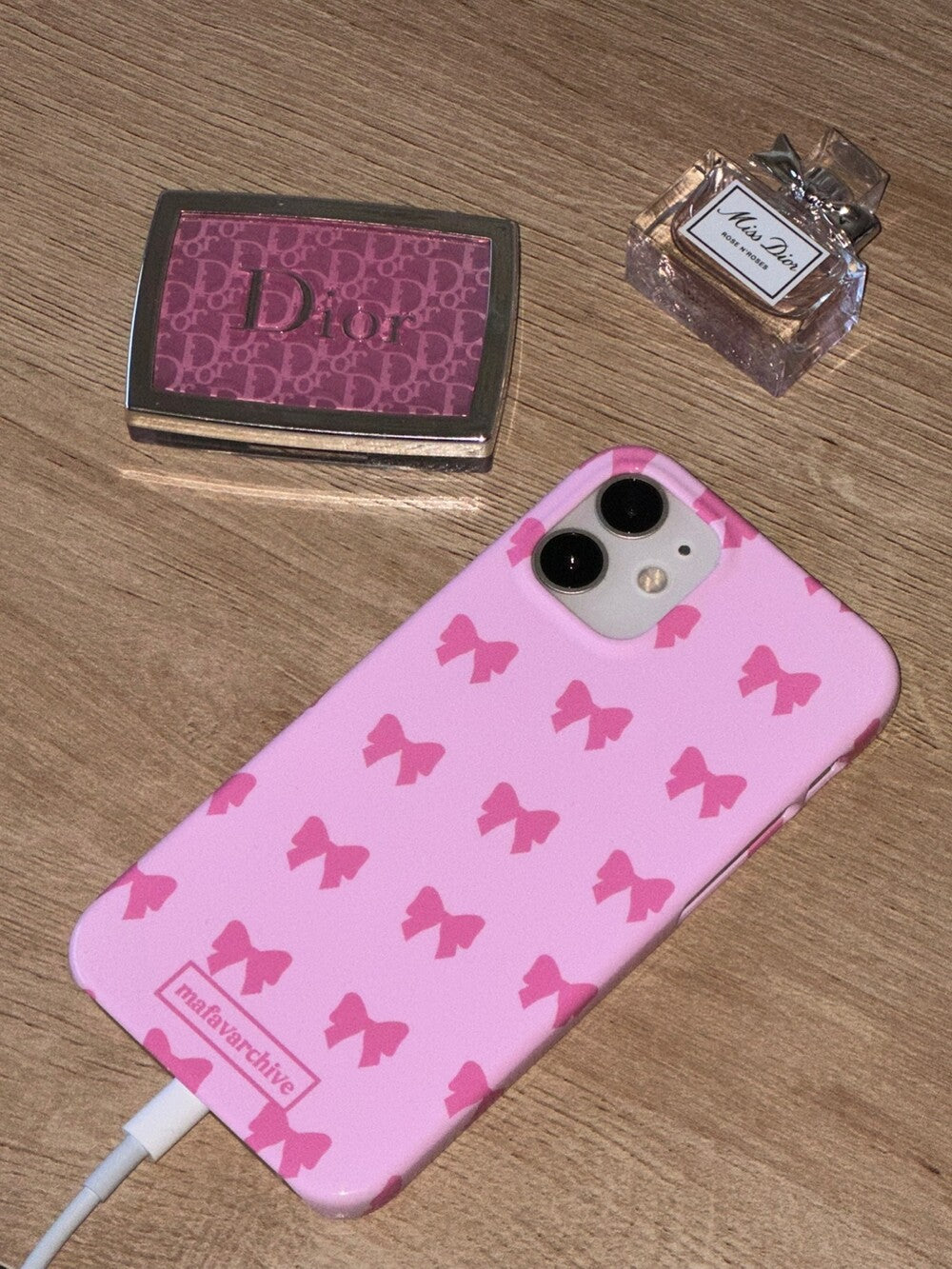 Mafavarchive pink ribbon hard case