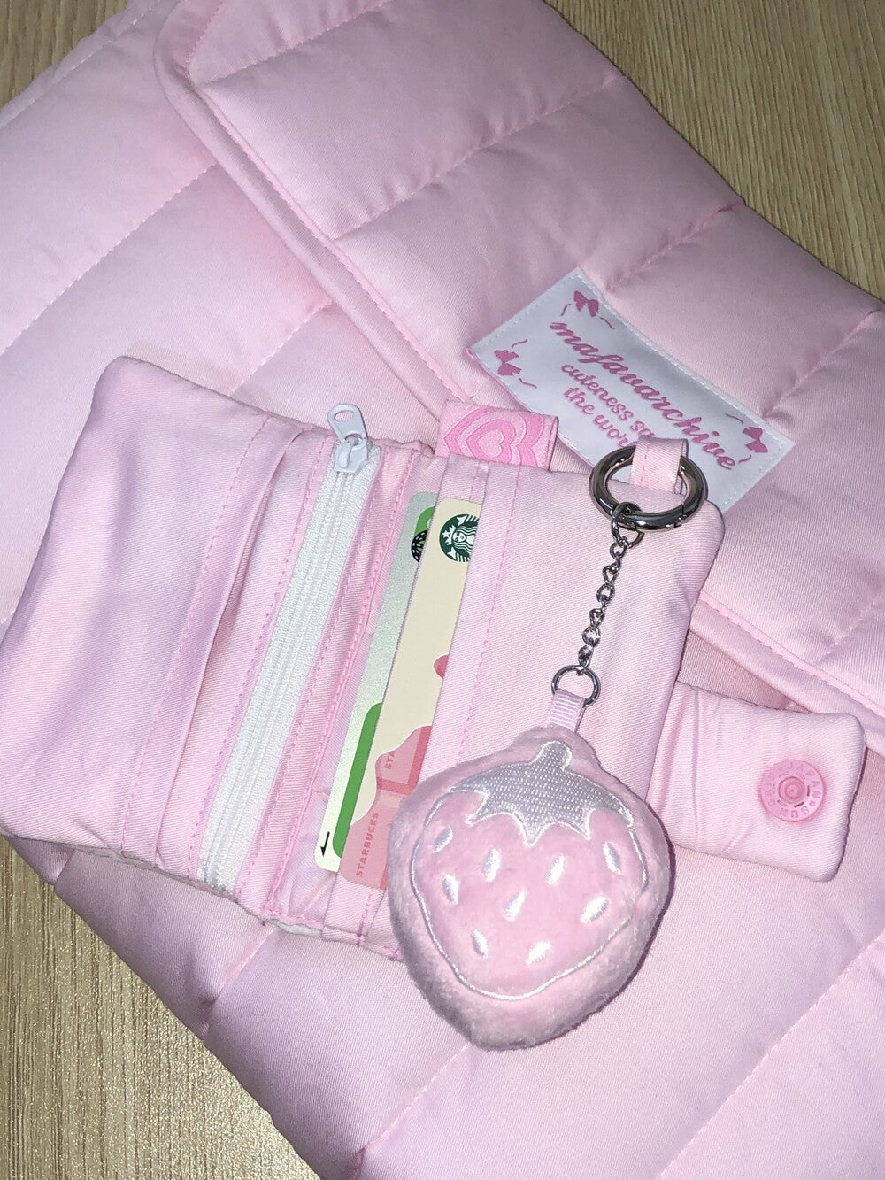 Mafavarchive Fluffy Wallet (Pink)