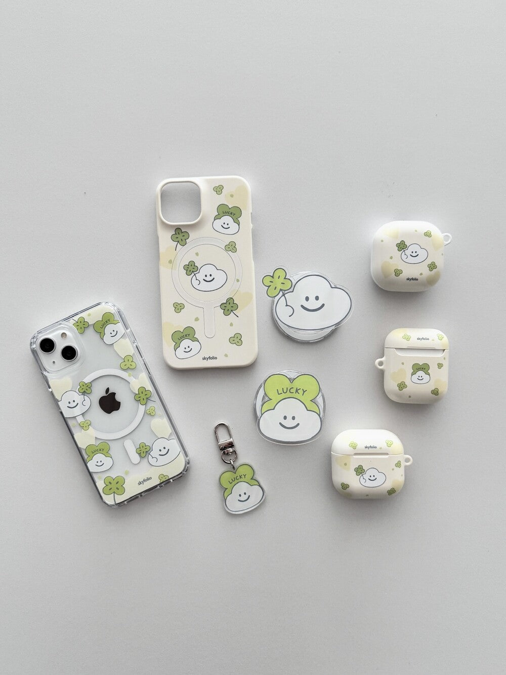 Skyfolio Clover Cloud Airpods Case (Hard)