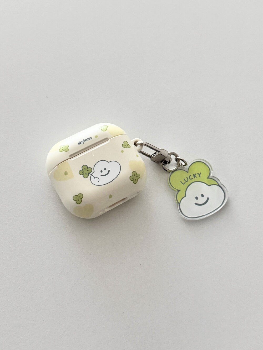 Skyfolio Clover Cloud Airpods Case (Hard)
