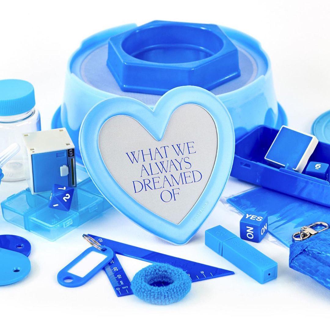 Thence Magnet Stand Photo Frame_Heart_Blue/White/Green