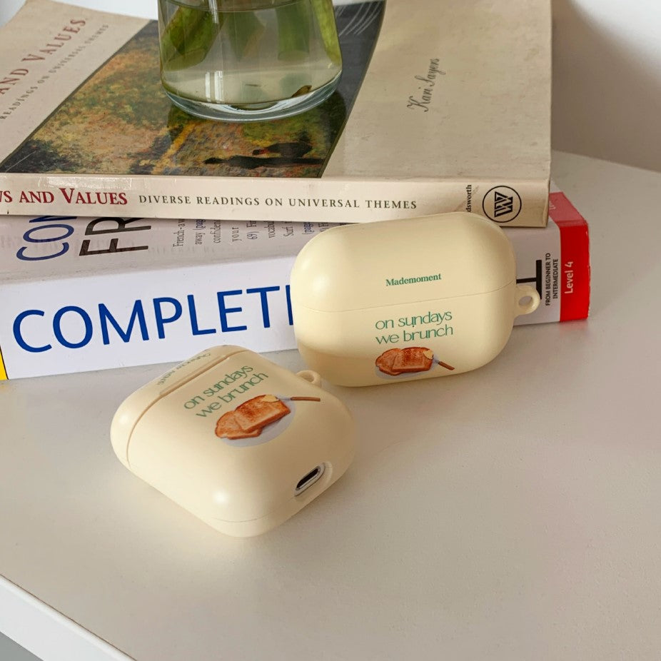 Sunday Morning Lettering Airpods Case (Hard 硬殼)