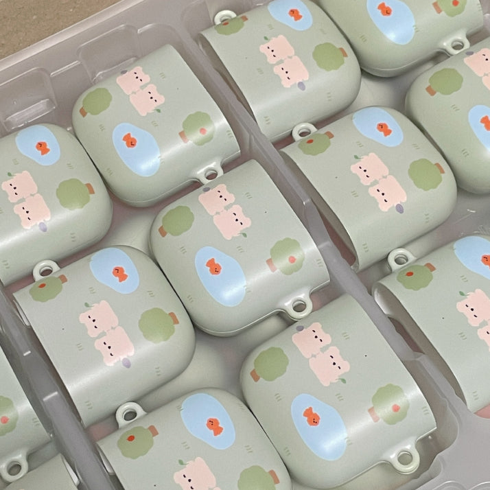 Hookka Hookka Studio Pond Walk Airpods Case