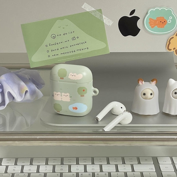 Hookka Hookka Studio Pond Walk Airpods Case