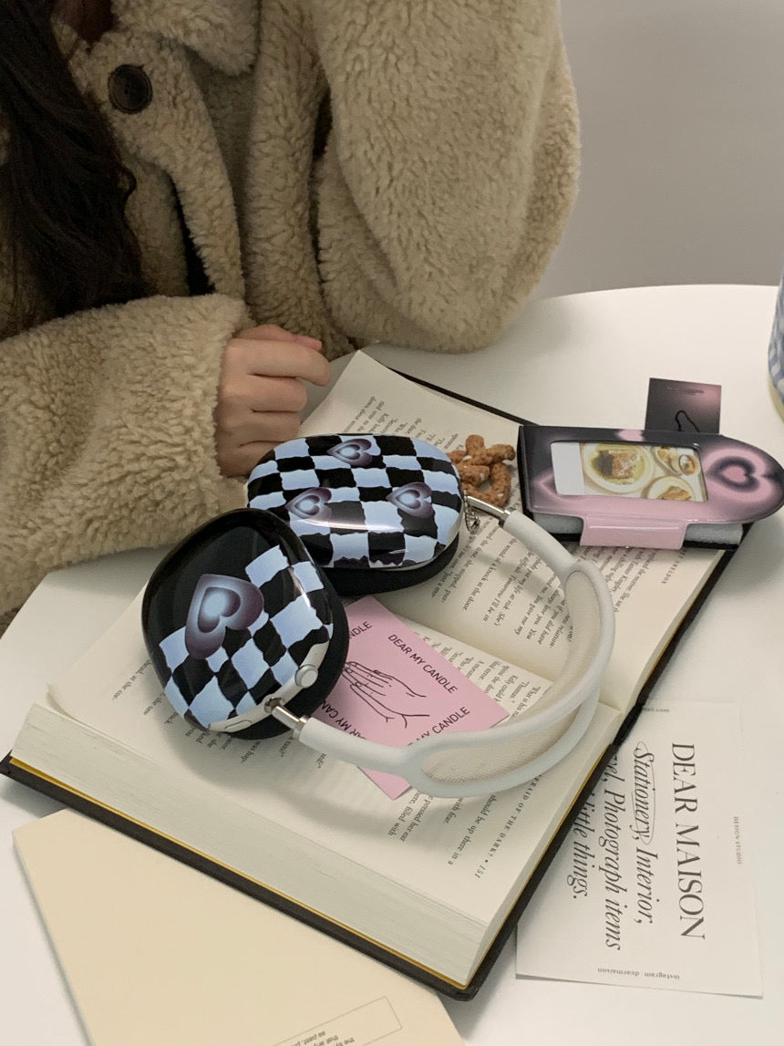 Your Emotions Scratch Heart Airpods Max Case