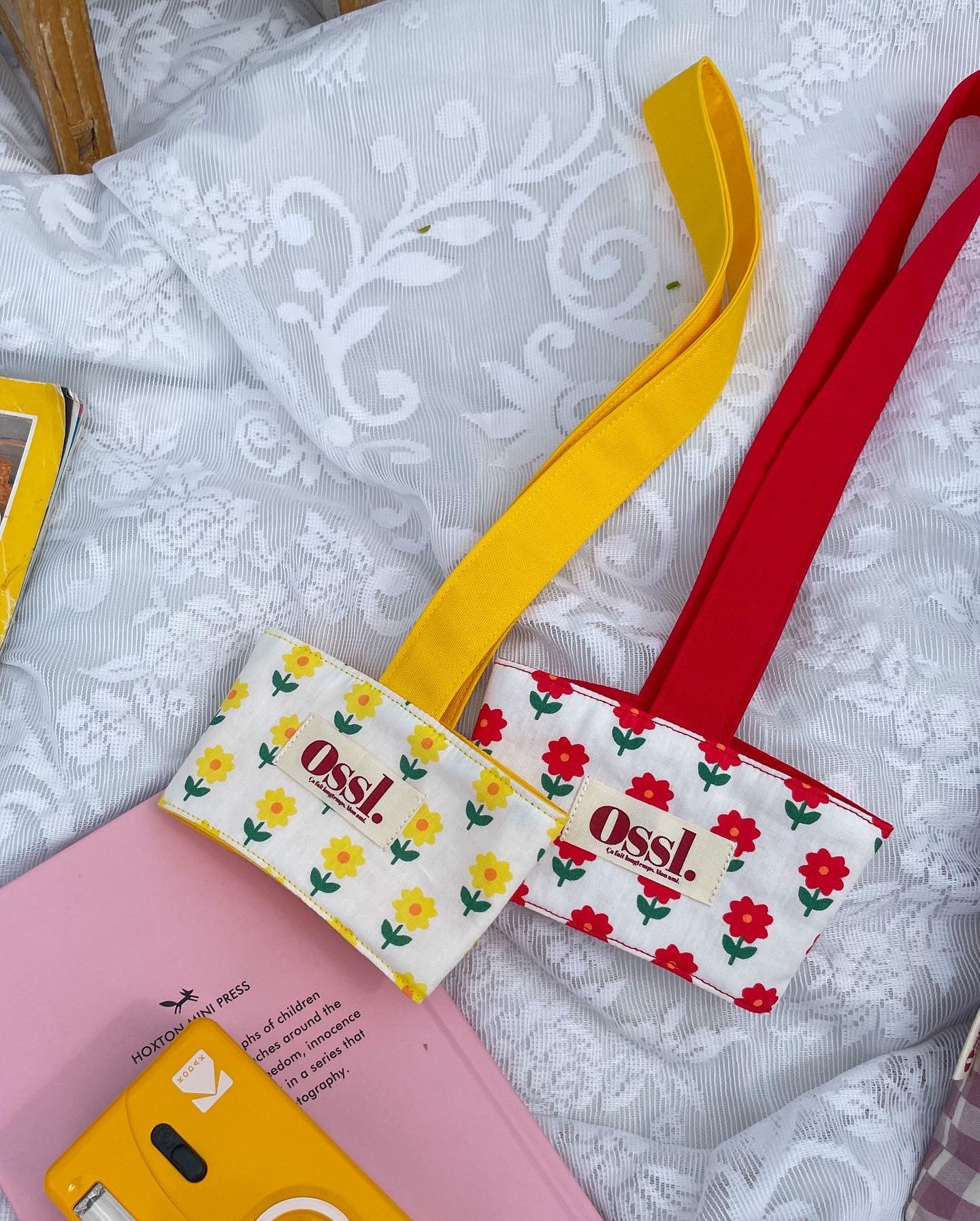 Ossl Flower Drink Bag 花花杯套 (2色)
