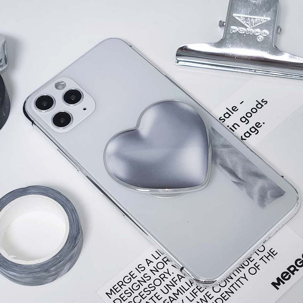 Moody Silver Heart Tok
