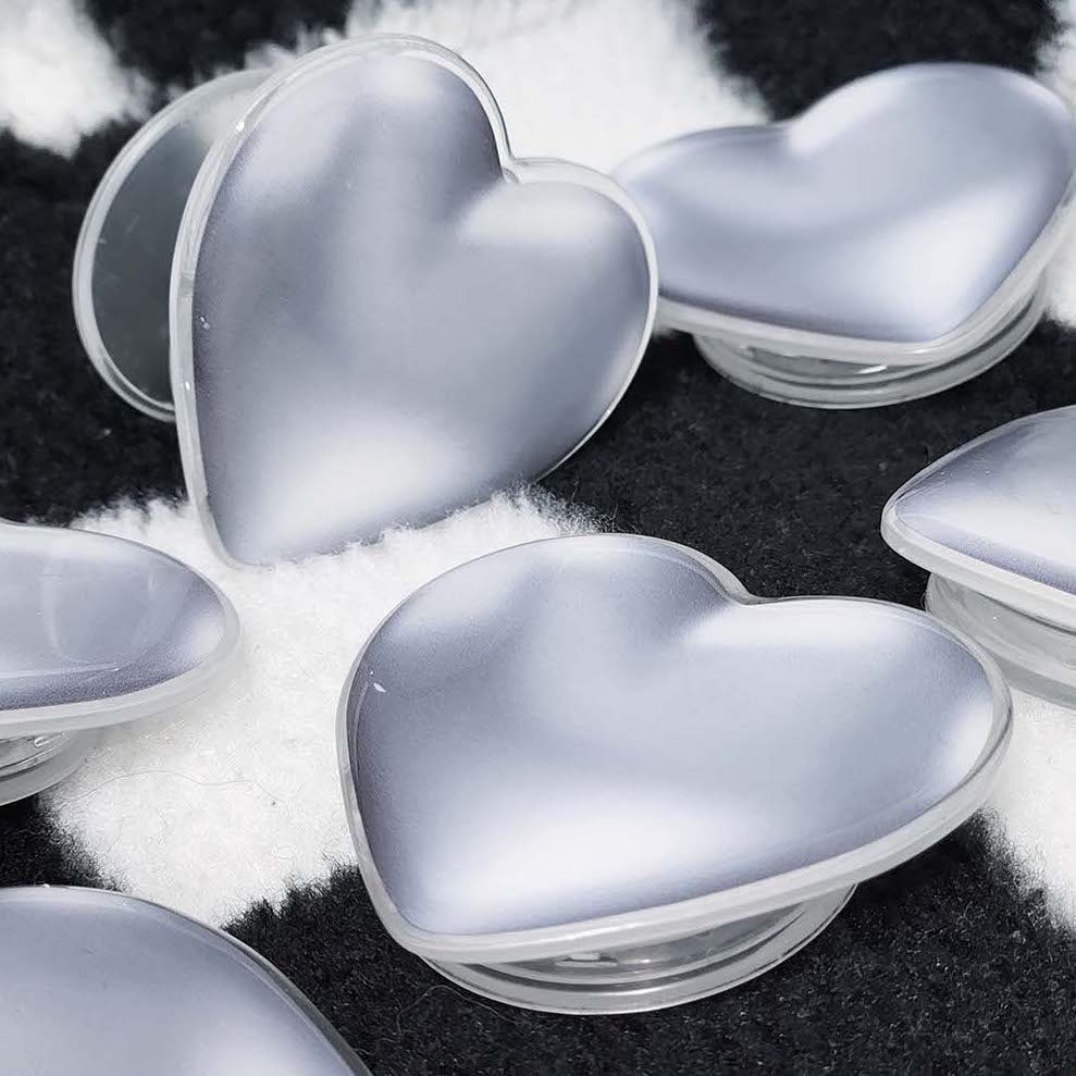 Moody Silver Heart Tok