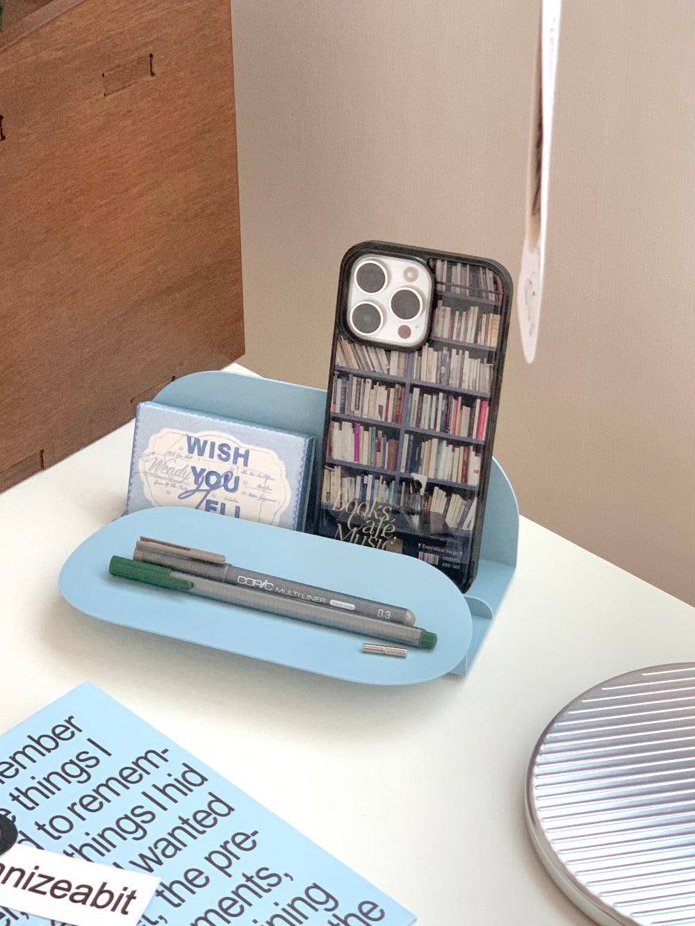 Olivet Books, Cafe, Music Case (Card/ Epoxy)