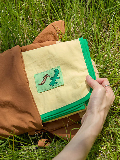 Joguman Studio Woody Picnic Mat (Throw Away)
