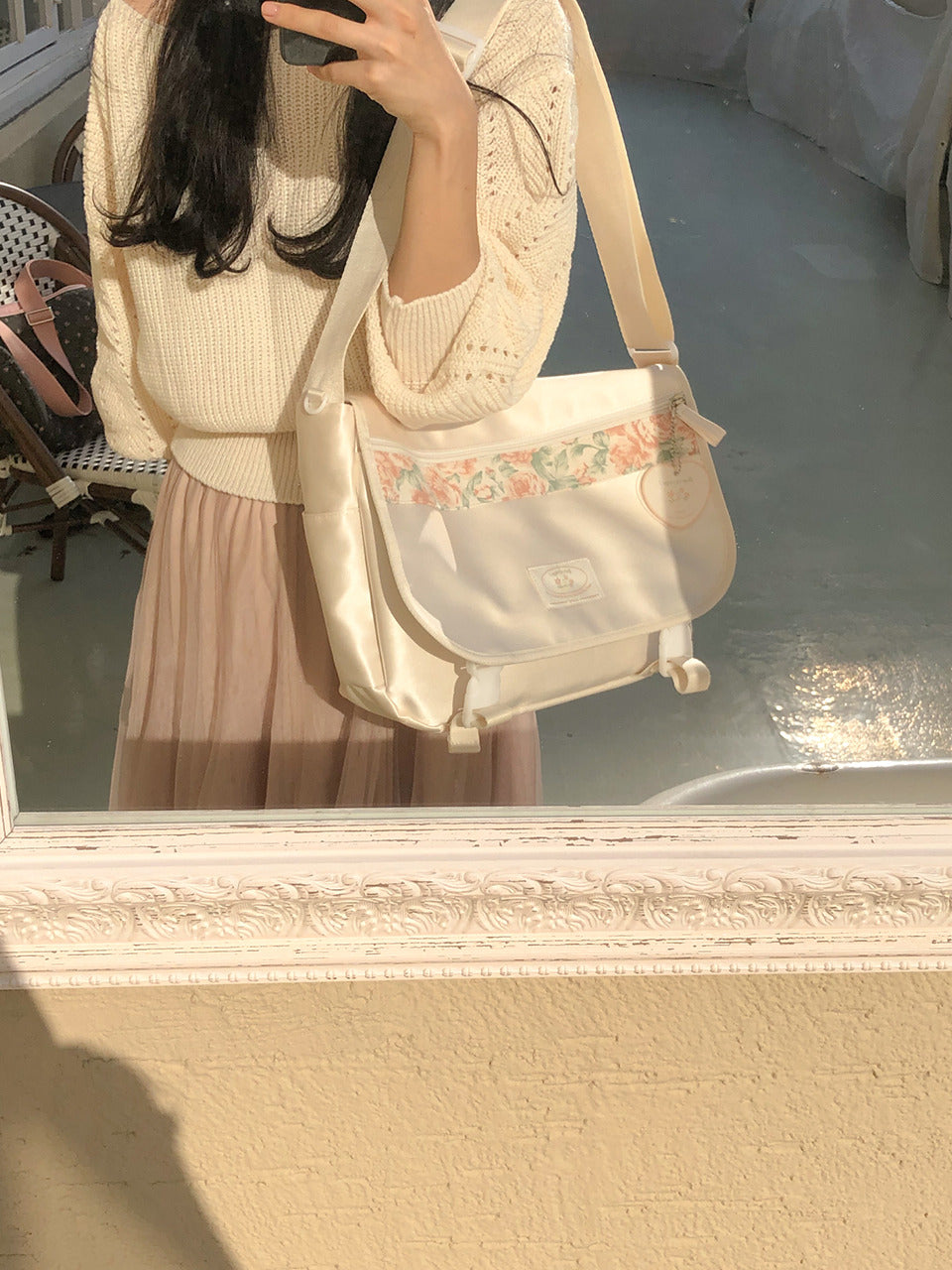 Ovuni Bon voyage messenger bag _ivory