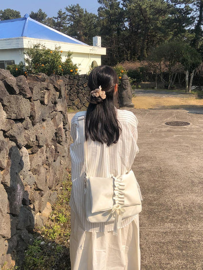 Ovuni Ruffle Envelope Bag_Ivory