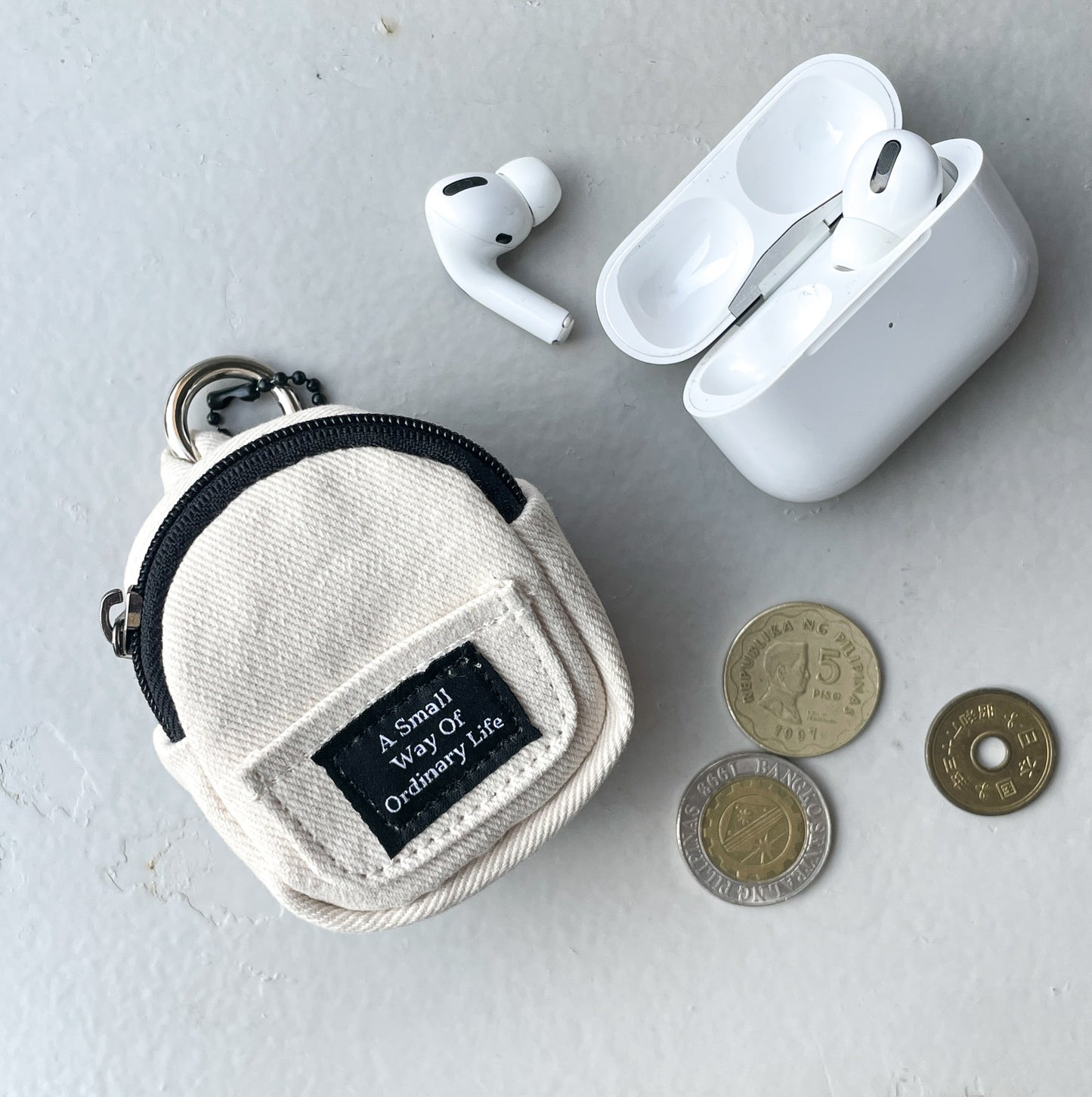 Ordinary Life mini backpack (2 Colors)