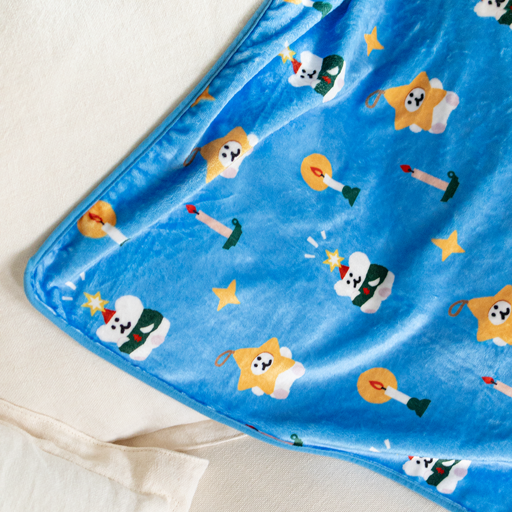 Dinotaeng BOBO Holiday Blanket