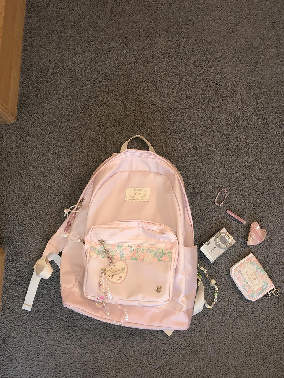 Ovuni Bon Voyage Backpack -Pale Pink