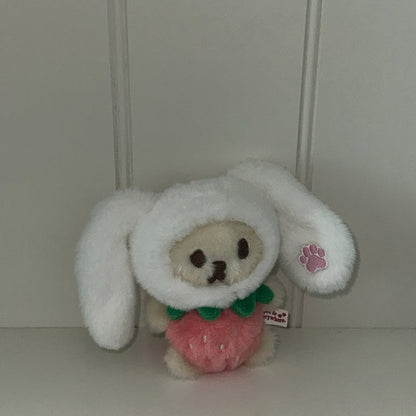 Mazzzzy Strawberry Muffin Keyring