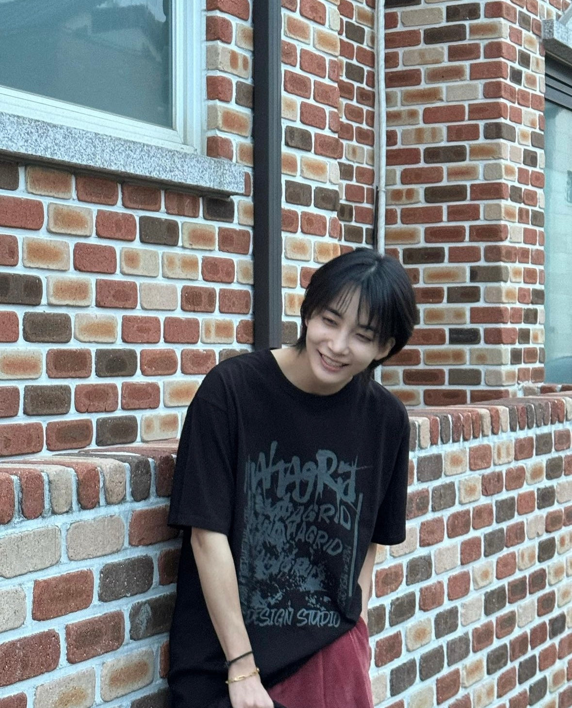 【Seventeen Jeonghan/Wonwoo同款】Mahagrid Corp Tee (Black/White)