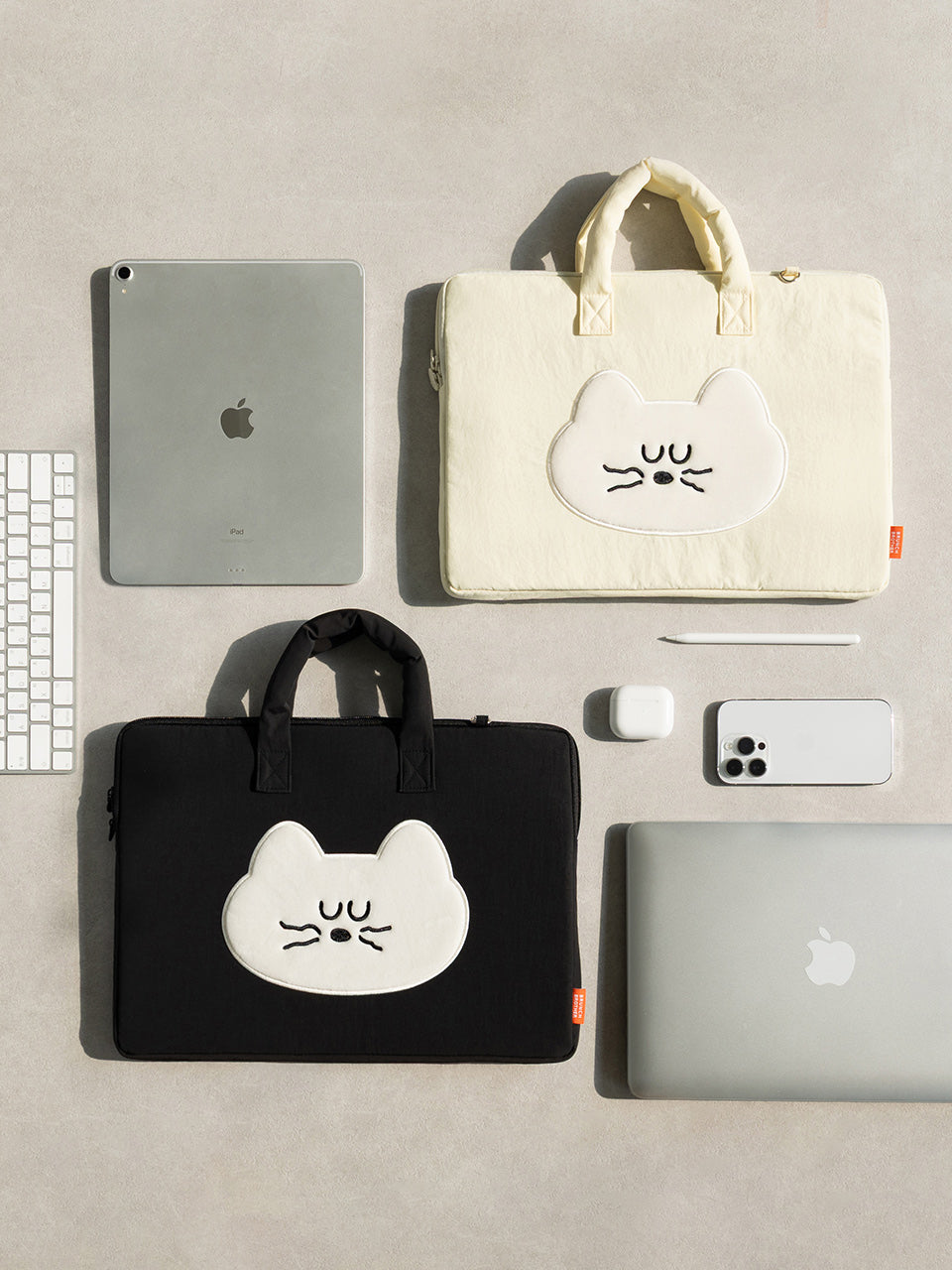 Romane Brunch Brother Mogry Hug Notebook Pouch (13/15 inch)