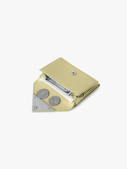 [27/11韓國出貨] Fennec Crinkle Triangle Triple Wallet - Soft olive