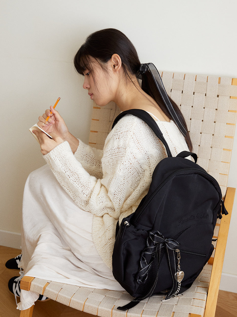 Ovuni Romantique Sneaker Backpack_Black