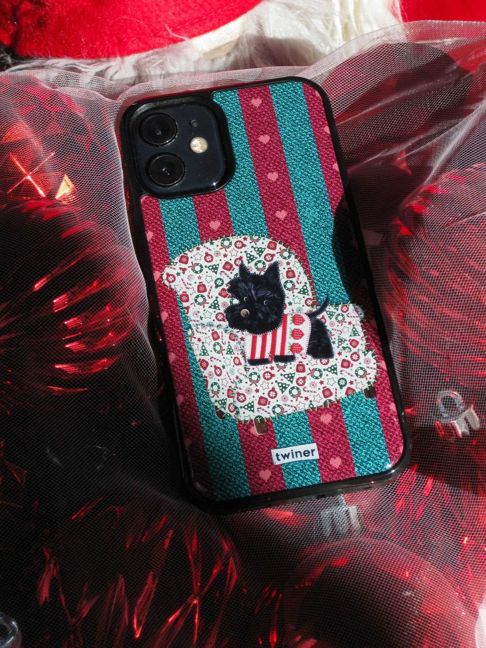 [Pre-order] Twiner Winter Edition On the Sofa Phone Case (Epoxy)