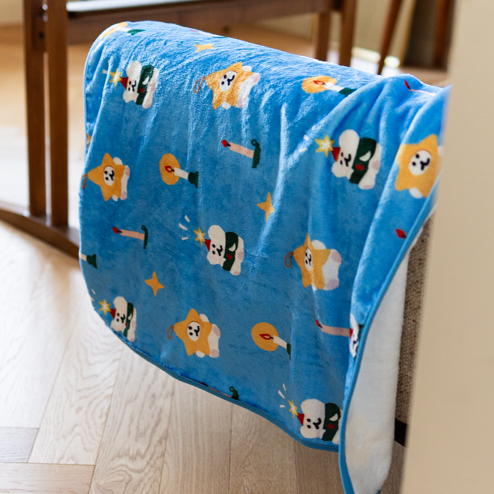 Dinotaeng BOBO Holiday Blanket